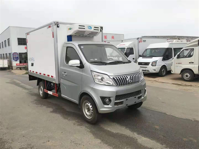 长安后单轮小型冷藏车