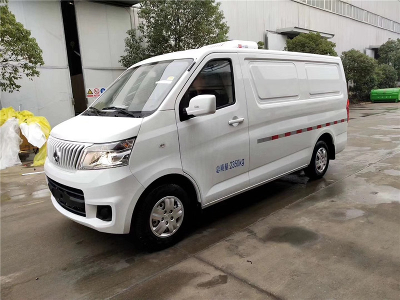 长安面包冷藏车