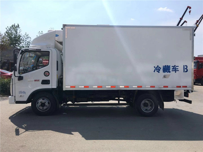 福田奥铃4.2米冷藏车