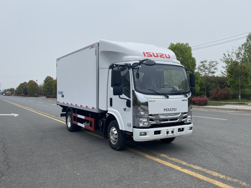 庆铃五十铃4.2米冷藏车