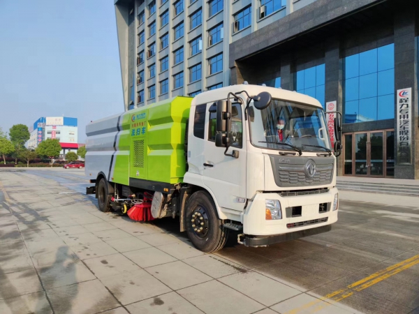 东风天锦洗扫车