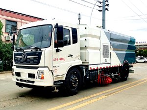 东风天锦洗扫车