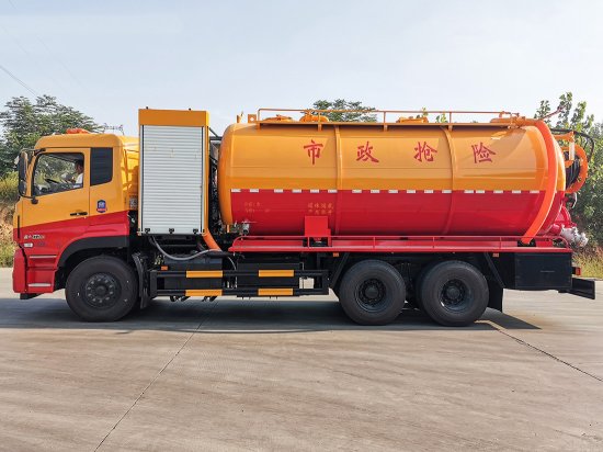 东风天龙后双桥23立方清洗吸污车