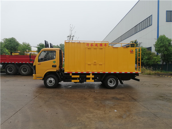 东风3308轴距污水处理车