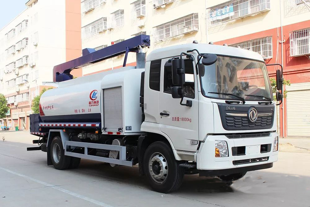 东风天锦10立方铁路抑尘车