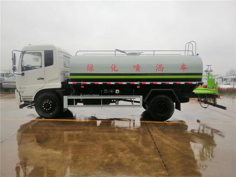东风14立方洒水车