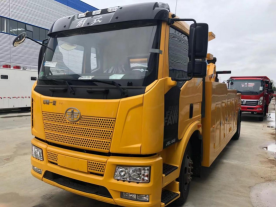 解放J6拖吊联体黄牌清障车