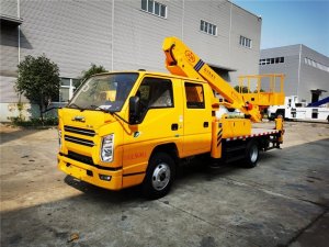 江铃双排18米高空作业车