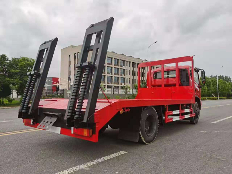 东风华神T3单桥平板运输车