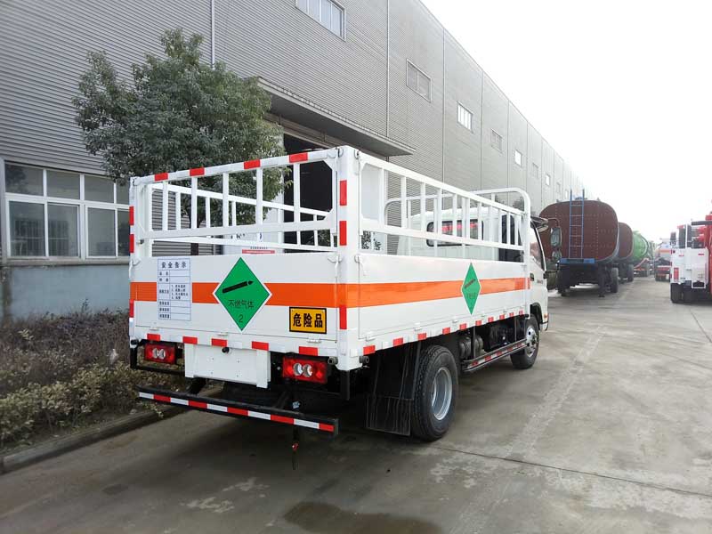 福田奥铃蓝牌4.1米气瓶运输车