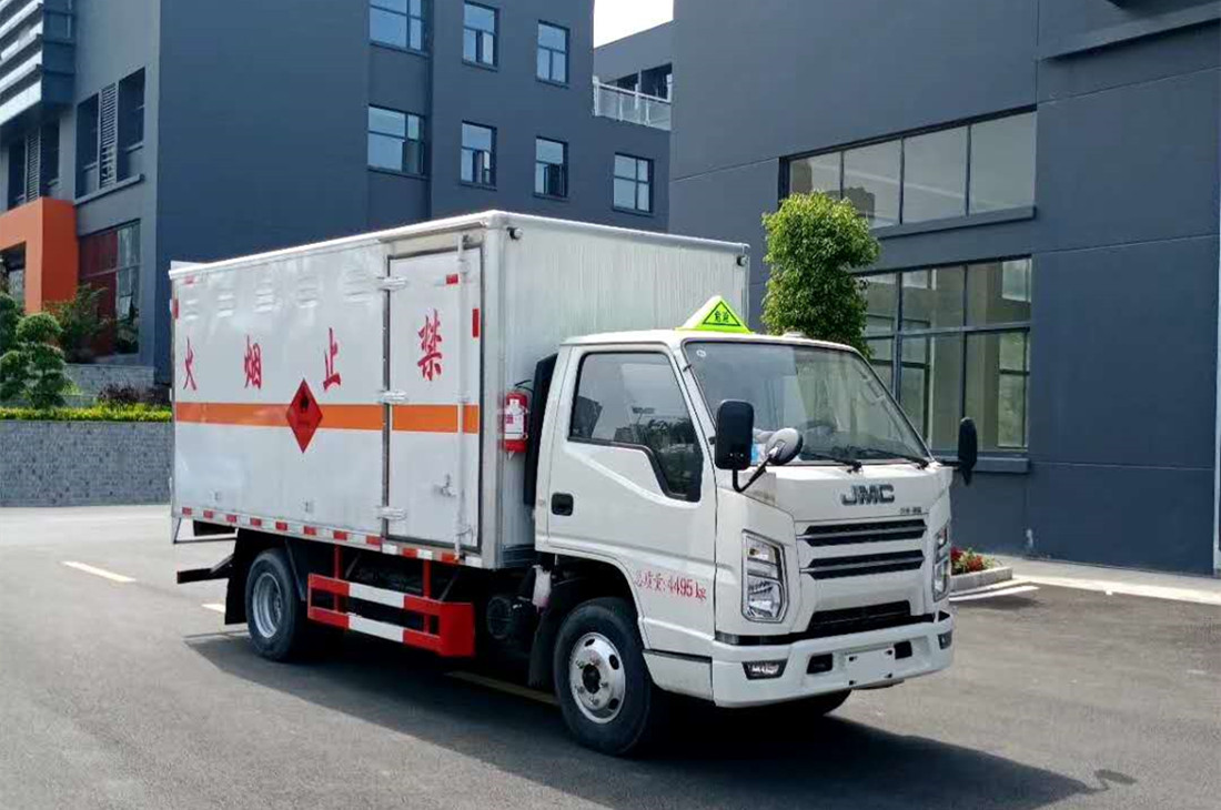 江铃气瓶厢式运输车