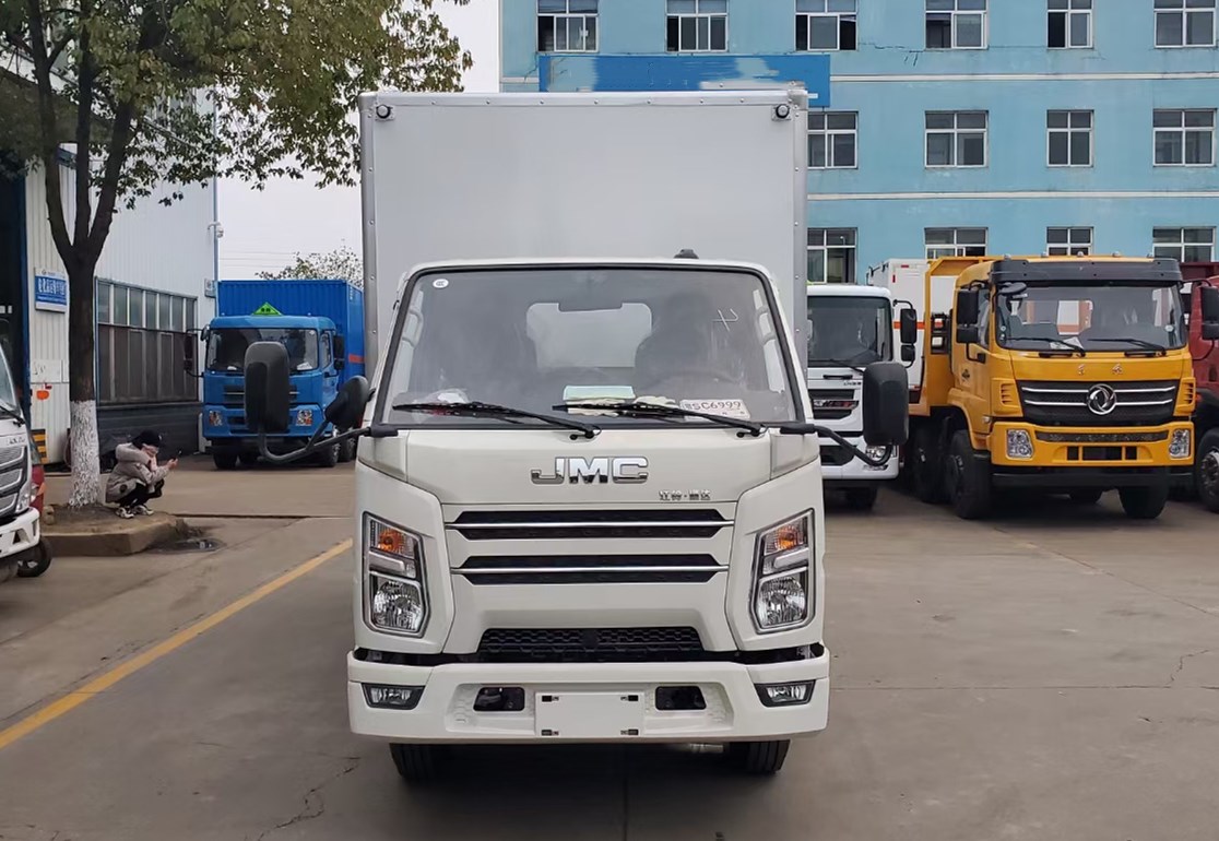 江铃气瓶厢式运输车