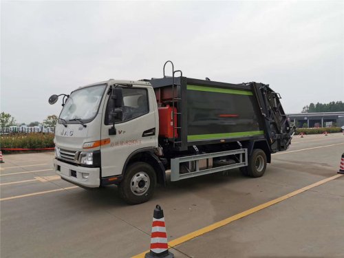 江淮V7/8方压缩垃圾车