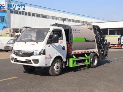 东风途逸弧形箱体压缩垃圾车