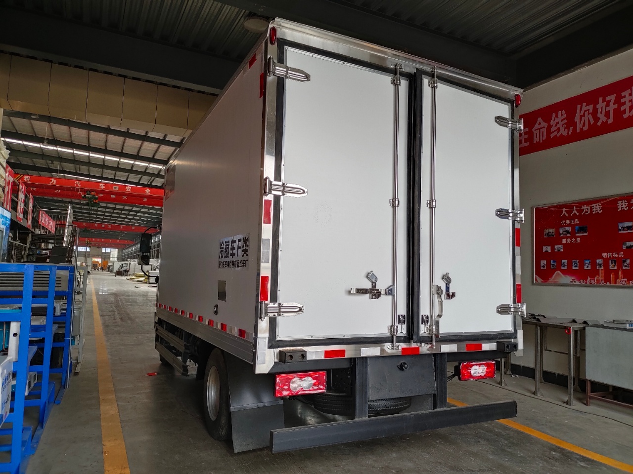 福田领航H2冷藏车