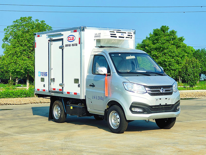 重庆长安跨越X1单轮2.5米冷藏车
