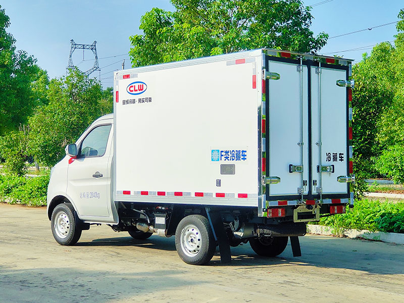 重庆长安跨越X1单轮2.5米冷藏车