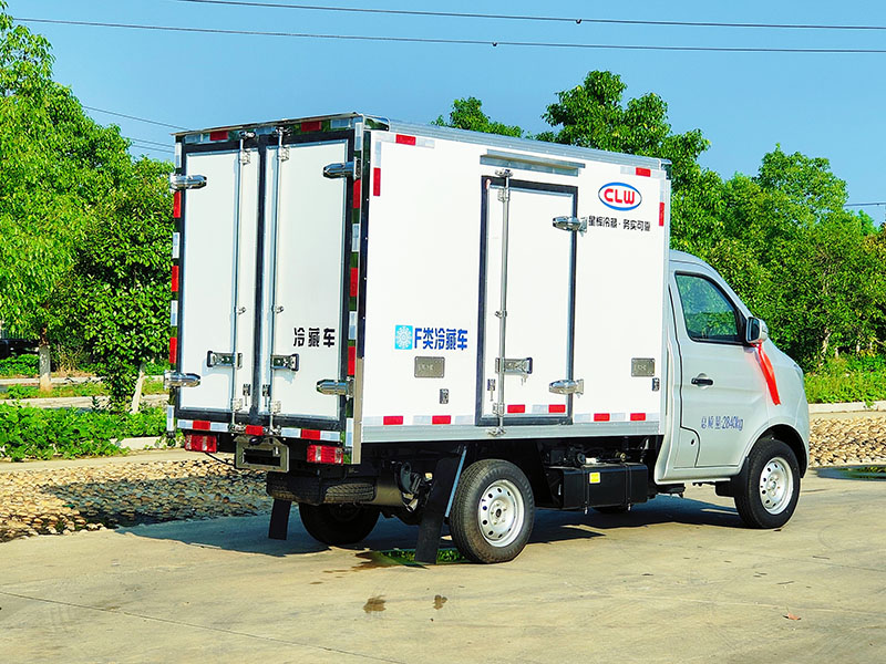 重庆长安跨越X1单轮2.5米冷藏车